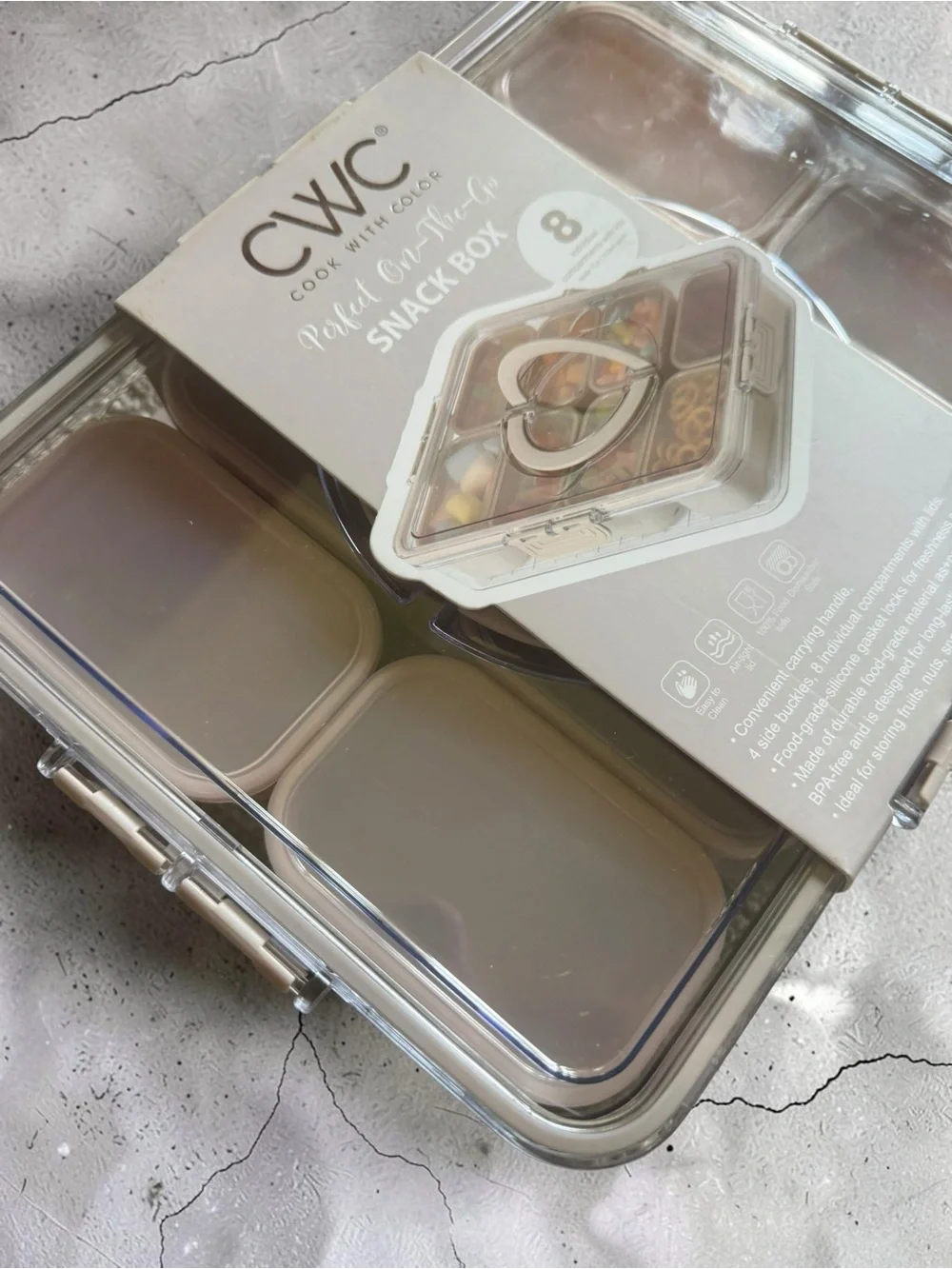 CWC Perfect On-The-Go Snack Box in beige